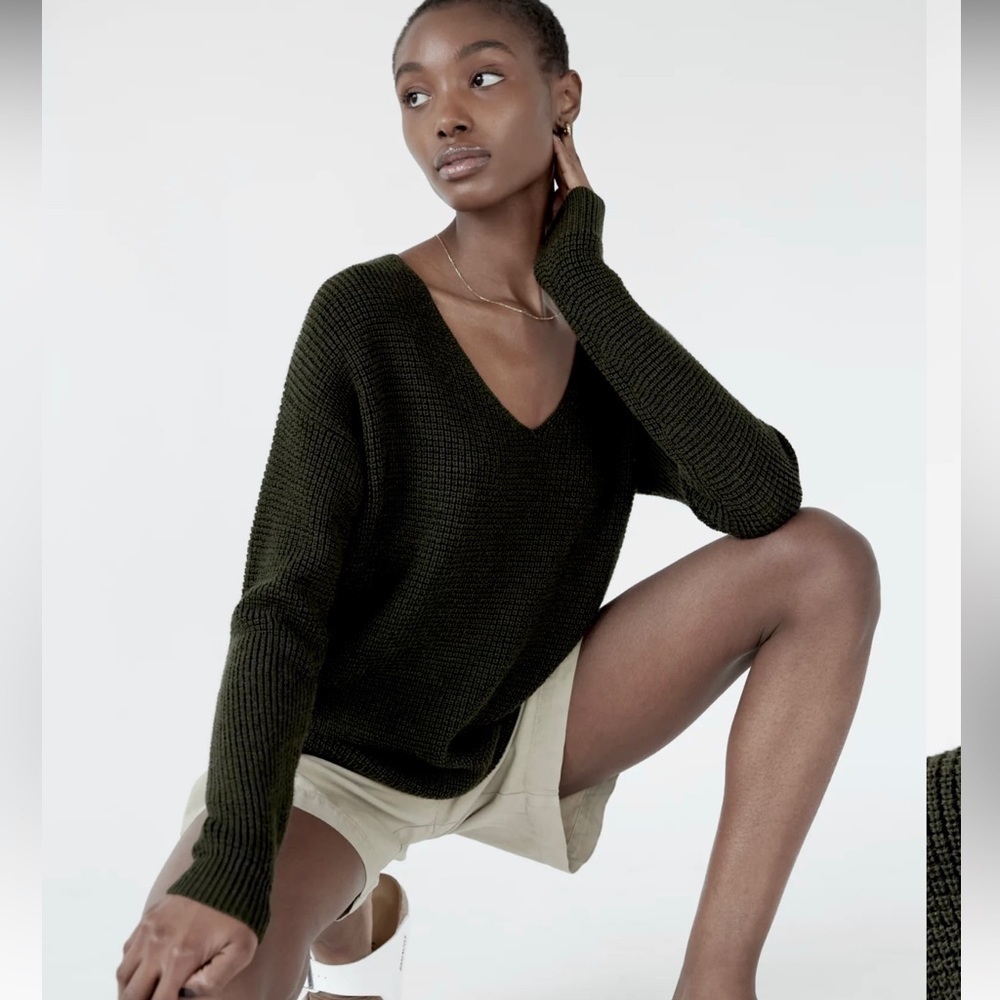 Aritzia Wolter Sweater black size s